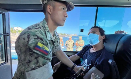 Cum au reușit să supraviețuiască 5 pescari care au plutit în derivă pe ocean timp de 55 de zile Cum au reușit să supraviețuiască 5 pescari care au plutit în derivă pe ocean timp de 55 de zile