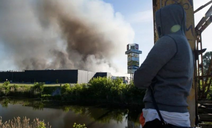 Premierul Poloniei, Donald Tusk, acuză deschis Rusia de incendierea unui complex comercial la Varșovia. Unul dintre autori a fost arestat. „Vă vom prinde pe toți!”