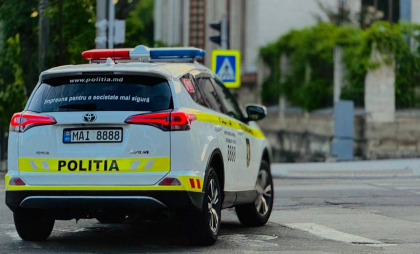 3400 de încălcări în trafic în doar două zile de weekend: 51 de șoferi au fost prinși băuți la volan. Ce alte nereguli au depistat polițiștii 3400 de încălcări în trafic în doar două zile de weekend: 51 de șoferi au fost prinși băuți la volan. Ce alte nereguli au depistat polițiștii