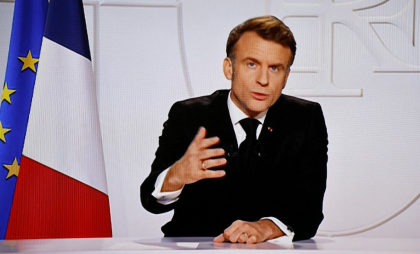 Emmanuel Macron: Ucrainenii au „luciditatea de a spune” că nu vor putea să-şi recupereze toate teritoriile