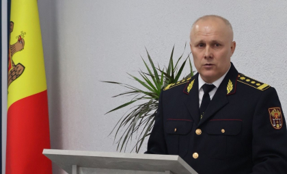 Directorul Penitenciarului Rezina, Veaceslav Dascal, care ar fi ajutat condamnații pe viață să fie eliberați, a fost suspendat din funcție la peste o lună de la inițierea anchetei de serviciu Directorul Penitenciarului Rezina, Veaceslav Dascal, care ar fi ajutat condamnații pe viață să fie eliberați, a fost suspendat din funcție la peste o lună de la inițierea anchetei de serviciu