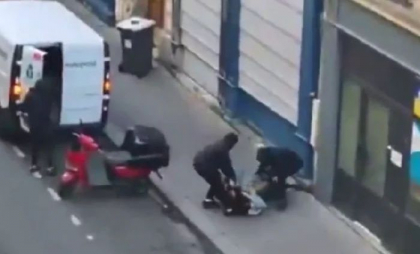 Tentativă de răpire în plină zi la Paris. Fiica unui antreprenor din domeniul criptomonedelor, vizată de atacatori înarmați
Tentativă de răpire în plină zi la Paris. Fiica unui antreprenor din domeniul criptomonedelor, vizată de atacatori înarmați