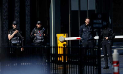 Negocieri ruso-ucrainene: În Turcia se desfășoară un maraton diplomatic pe trei fronturi, sub semnul confuziei Negocieri ruso-ucrainene: În Turcia se desfășoară un maraton diplomatic pe trei fronturi, sub semnul confuziei
