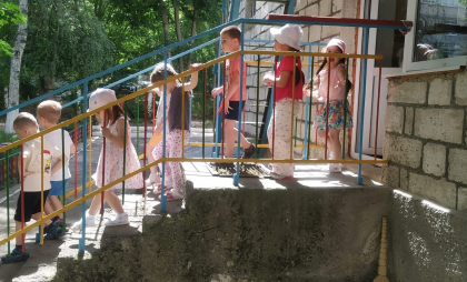 Incendiu la o grădiniță din Rîșcani. Copiii și educatorii - evacuați din instituție. Ce s-a întâmplat - FOTO