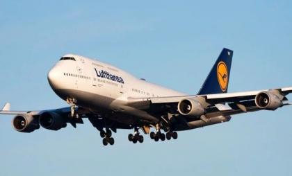 Panică la bordul unui avion, care a zburat timp de 10 minute fără pilot Panică la bordul unui avion, care a zburat timp de 10 minute fără pilot