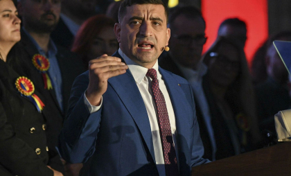 Gafă a lui George Simion pe o rețea socială: ”Sunt noul președinte al ... Ciadului”. Mesajul s-a viralizat rapid Gafă a lui George Simion pe o rețea socială: ”Sunt noul președinte al ... Ciadului”. Mesajul s-a viralizat rapid