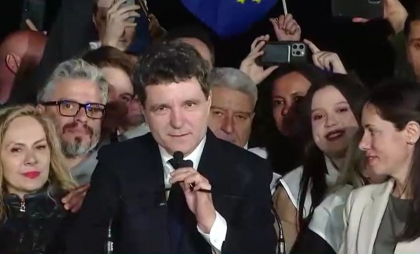Nicușor Dan, mesaj către românii din Republica Moldova, în primul său discurs după ce a devenit clar că a câștigat alegerile: „Îi asigur că România va fi tot timpul acolo pentru ei” Nicușor Dan, mesaj către românii din Republica Moldova, în primul său discurs după ce a devenit clar că a câștigat alegerile: „Îi asigur că România va fi tot timpul acolo pentru ei”