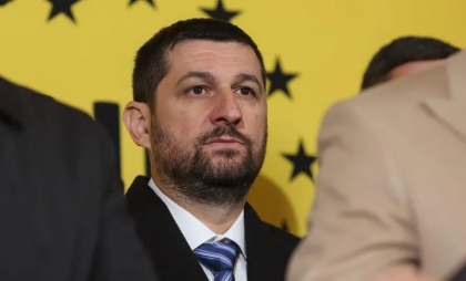 Un nou mesaj de la vârful AUR după pierderea alegerilor prezidențiale din România: „Noului preşedinte îi revine o misiune grea” Un nou mesaj de la vârful AUR după pierderea alegerilor prezidențiale din România: „Noului preşedinte îi revine o misiune grea”