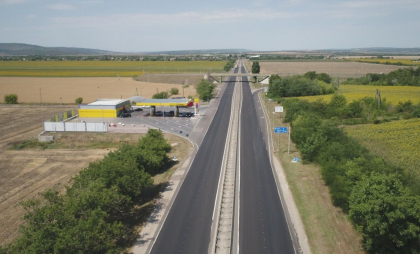 Atenție, șoferi. Circulația rutieră - temporar restricționată pe anumite tronsoane de drumuri naționale. Care este motivul și perioada vizată Atenție, șoferi. Circulația rutieră - temporar restricționată pe anumite tronsoane de drumuri naționale. Care este motivul și perioada vizată