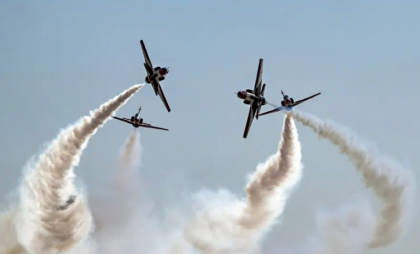 Tragedie aviatică în Egipt. Un avion de antrenament al armatei s-a prăbușit Tragedie aviatică în Egipt. Un avion de antrenament al armatei s-a prăbușit