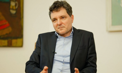 Fost antrenor al echipei SUA la Olimpiada de Matematică, despre Nicuşor Dan: Amabil şi prietenos, ager la minte, cu picioarele pe pământ.„E nevoie de mai mulţi oameni cu inteligenţă analitică, asociată celei emoţionale şi carismei de a conduce”