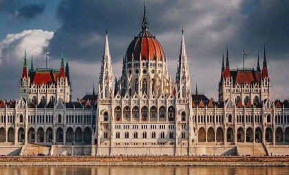 Deputaţii de la Budapesta au aprobat proiectul de lege pentru a părăsi Curtea Penală Internaţională