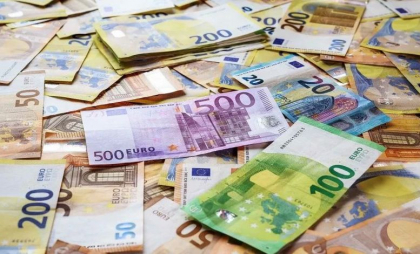 Curs valutar BNM pentru 21 mai. Cât costă astăzi un euro și un dolar - FOTO Curs valutar BNM pentru 21 mai. Cât costă astăzi un euro și un dolar - FOTO