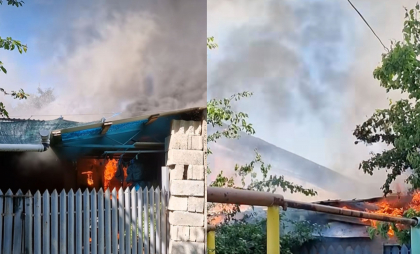 O clădire auxiliară a luat foc, la Bălți. Pompierii și poliția au intervenit. Imagini de la locul incendiului - VIDEO