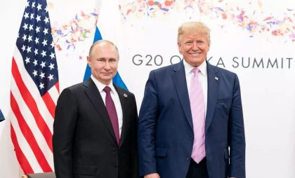 Cu ce îl are la mână Vladimir Putin pe Donald Trump: „Informații compromițătoare care îi permit să-l controleze” Cu ce îl are la mână Vladimir Putin pe Donald Trump: „Informații compromițătoare care îi permit să-l controleze”