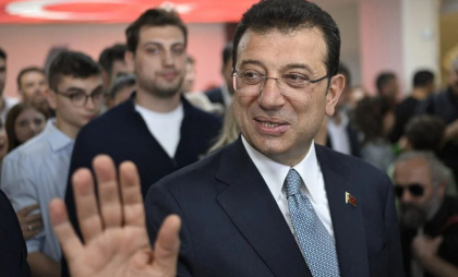 Un nou val de arestări în Turcia în ancheta împotriva primarului de opoziţie al Istanbulului