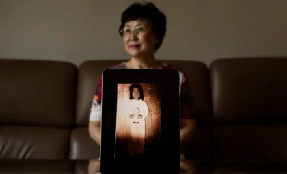 Emoționant. Momentul în care o mamă își revede fiica dispărută de acasă și dată ilegal spre adopție după 44 de ani. „Nimic nu poate repara ce am pierdut” - VIDEO