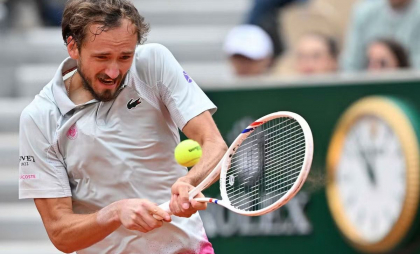 Fostul lider mondial Daniil Medvedev, eliminat în primul tur la Roland Garros după un duel maraton Fostul lider mondial Daniil Medvedev, eliminat în primul tur la Roland Garros după un duel maraton
