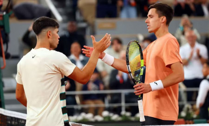 Alcaraz îl învinge pe maghiarul Marozsan în turul secund la Roland Garros
