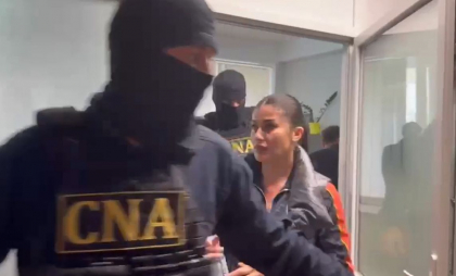 Directorul sanatoriului Speranța - adus în fața magistraților: Acesta nu-și recunoaște vina - VIDEO Directorul sanatoriului Speranța - adus în fața magistraților: Acesta nu-și recunoaște vina - VIDEO