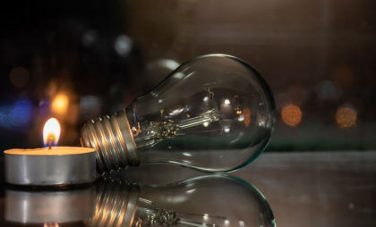 Posibile sistări de energie electrică de scurtă durată în mai multe localități din țară. Care este motivul