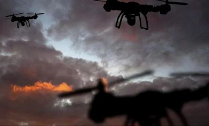 Ucraina lansează în luptă „dronele-mamă” cu inteligență artificială. O nouă eră a războiului automatizat Ucraina lansează în luptă „dronele-mamă” cu inteligență artificială. O nouă eră a războiului automatizat