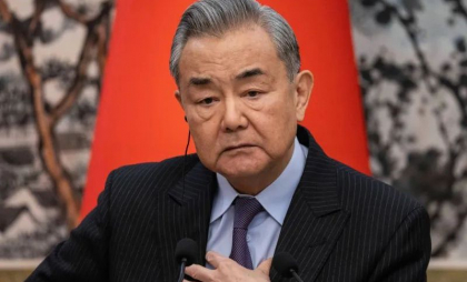 China avertizează SUA „să nu se joace cu focul”, după declarațiile făcute de șeful Pentagonului