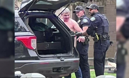 Atac terorist în Colorado. Un bărbat a aruncat cocktailuri Molotov asupra unor oameni. Care a fost motivația agresorului Atac terorist în Colorado. Un bărbat a aruncat cocktailuri Molotov asupra unor oameni. Care a fost motivația agresorului