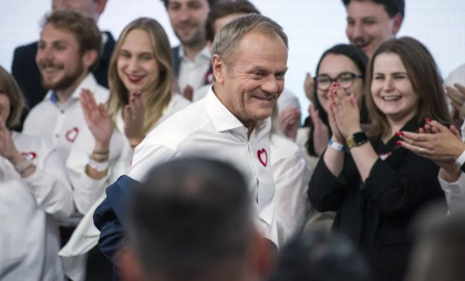 Alegeri Polonia: Șoc în tabăra aflată la putere. Donald Tusk e așteptat să mute decisiv pentru coaliția sa
