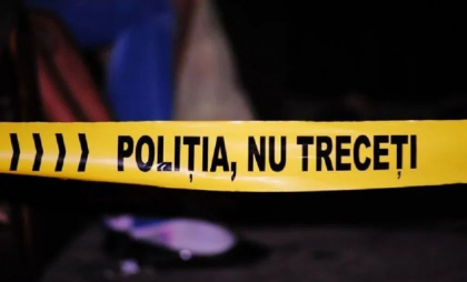 Bărbatul, care a fost atacat și înjunghiat în troleibuz, este polițist. Care este starea acestuia