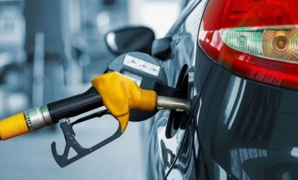 Carburanții se scumpesc. Cât vor achita șoferii pentru benzină și motorină. Noile prețuri stabilite de ANRE - FOTO