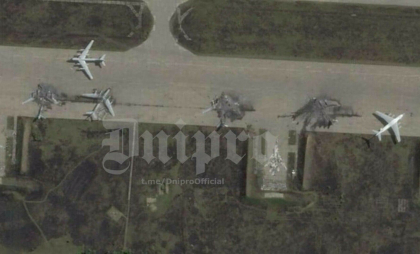 Noi imagini cu operațiunea „Web” a ucrainenilor. Dronele au făcut prăpăd. Rușii au pierdut mai multe bombardiere legendare
Noi imagini cu operațiunea „Web” a ucrainenilor. Dronele au făcut prăpăd. Rușii au pierdut mai multe bombardiere legendare