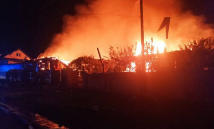 Rusia a lansat un atac cu drone în nordul Ucrainei. Cel puțin 5 persoane, inclusiv un copil, au fost ucise. 23 de oameni au fost răniți
