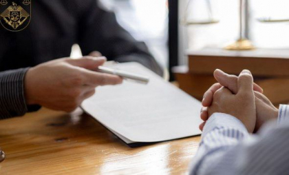 Afacerist din Chișinău condamnat la doi ani de închisoare pentru evaziune fiscală și alte patru infracțiuni: Va achita jumătate de milion de lei amendă și peste 4 milioane de lei în beneficiul statului
Afacerist din Chișinău condamnat la doi ani de închisoare pentru evaziune fiscală și alte patru infracțiuni: Va achita jumătate de milion de lei amendă și peste 4 milioane de lei în beneficiul statului