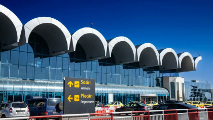 UE adoptă reguli noi pentru zboruri. Mai multe drepturi și despăgubiri mai mari pentru pasagerii companiilor aeriene UE adoptă reguli noi pentru zboruri. Mai multe drepturi și despăgubiri mai mari pentru pasagerii companiilor aeriene