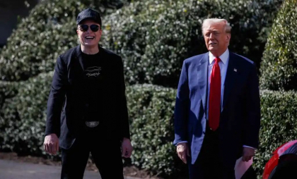 Trump contra Musk: Zece moduri în care își pot face rău reciproc
Trump contra Musk: Zece moduri în care își pot face rău reciproc
