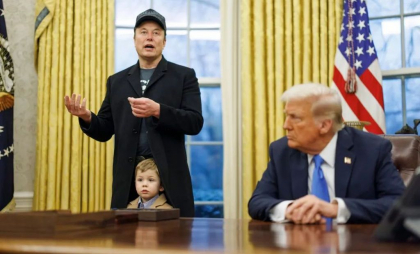 Elon Musk a șters mesajul în care afirma că Trump apare în dosarele Epstein. Postarea de pe X, eliminată după două zile
Elon Musk a șters mesajul în care afirma că Trump apare în dosarele Epstein. Postarea de pe X, eliminată după două zile