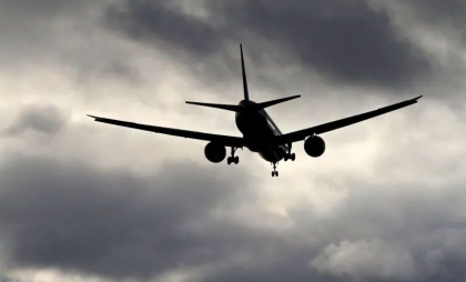 Un avion cu 143 de pasageri a aterizat de urgență din cauza fumului din cabină. Decolase din Budapesta Un avion cu 143 de pasageri a aterizat de urgență din cauza fumului din cabină. Decolase din Budapesta