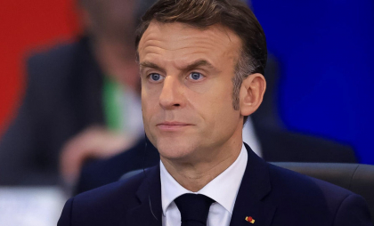 Politico: Emmanuel Macron nu exclude organizarea de noi alegeri anticipate în Franța
