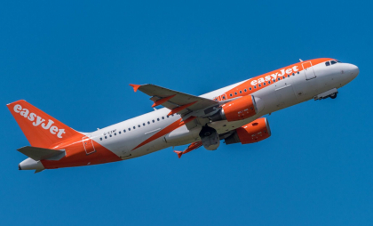 Un avion care zbura la Lyon a aterizat de urgenţă în Austria după ce în cabina piloţilor a apărut fum Un avion care zbura la Lyon a aterizat de urgenţă în Austria după ce în cabina piloţilor a apărut fum
