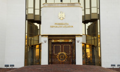 Cum ar vota acum moldovenii la alegerile prezidențiale din 2024? Pe cine îi arată fruntași datele unui sondaj IRI 