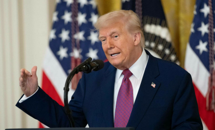 Clădirea misiunii diplomatice SUA din Tel Aviv a fost avariată în timpul atacurilor iraliene. Donald Trump avertizează