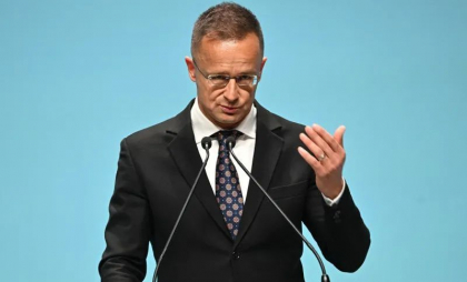 Ungaria anunță că se va opune „planului Von Der Leyen – Zelenski” și o acuză pe președinta Comisiei Europene că a „provocat daune extreme”
Ungaria anunță că se va opune „planului Von Der Leyen – Zelenski” și o acuză pe președinta Comisiei Europene că a „provocat daune extreme”