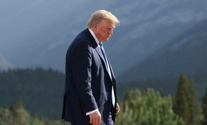 Donald Trump, despre un atac american asupra Iranului: „Nimeni nu ştie ce voi face. Este târziu pentru negocieri”
Donald Trump, despre un atac american asupra Iranului: „Nimeni nu ştie ce voi face. Este târziu pentru negocieri”