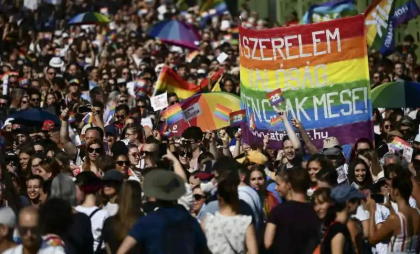 Comisia Europeană trimite o emisară la Budapest Pride, marșul LGBT contestat de Viktor Orbán – un nou conflict cu guvernul Ungariei