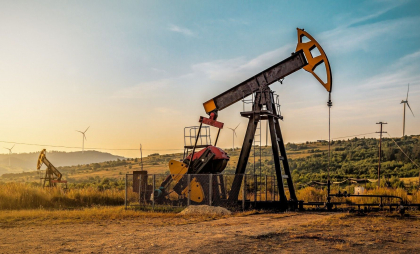 După atacurile SUA în Iran, piețele migrează spre active sigure. Se tem de un val de scumpiri masive la petrol
După atacurile SUA în Iran, piețele migrează spre active sigure. Se tem de un val de scumpiri masive la petrol