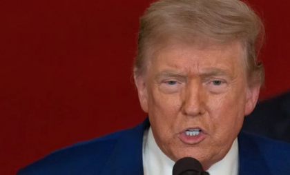 Apel in Congresul SUA pentru o ședință de urgență. Unii aleși îl contestă pe Trump
Apel in Congresul SUA pentru o ședință de urgență. Unii aleși îl contestă pe Trump