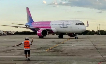 Wizz Air confirmă anularea tuturor curselor aeriene către și dinspre Dubai
Wizz Air confirmă anularea tuturor curselor aeriene către și dinspre Dubai