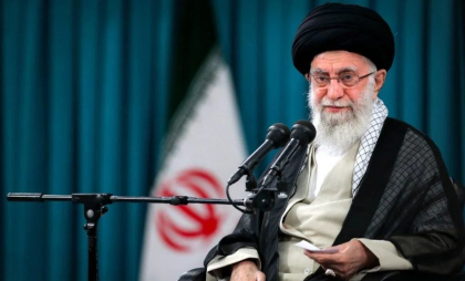 Israelul era pregătit să-l asasineze pe Khamenei în timpul războiului de 12 zile, dar nu a reuşit să-l localizeze şi nu a avut o ocazie operaţională, recunoaşte ministrul israelian al Apărării. ”Dacă ne-ar fi intrat în cătare l-am fi eliminat”
