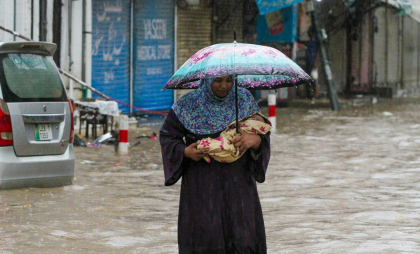 Furtunile violente din Pakistan au ucis 11 persoane, dintre care 4 copii. Statul se confruntă cu schimbări climatice bruște